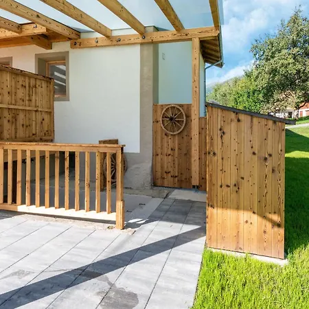 بيت للعطل In Wildkogel Near Slopes, Cleaning Included *